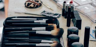 Maquillaje de verano no incluye el uso de la base